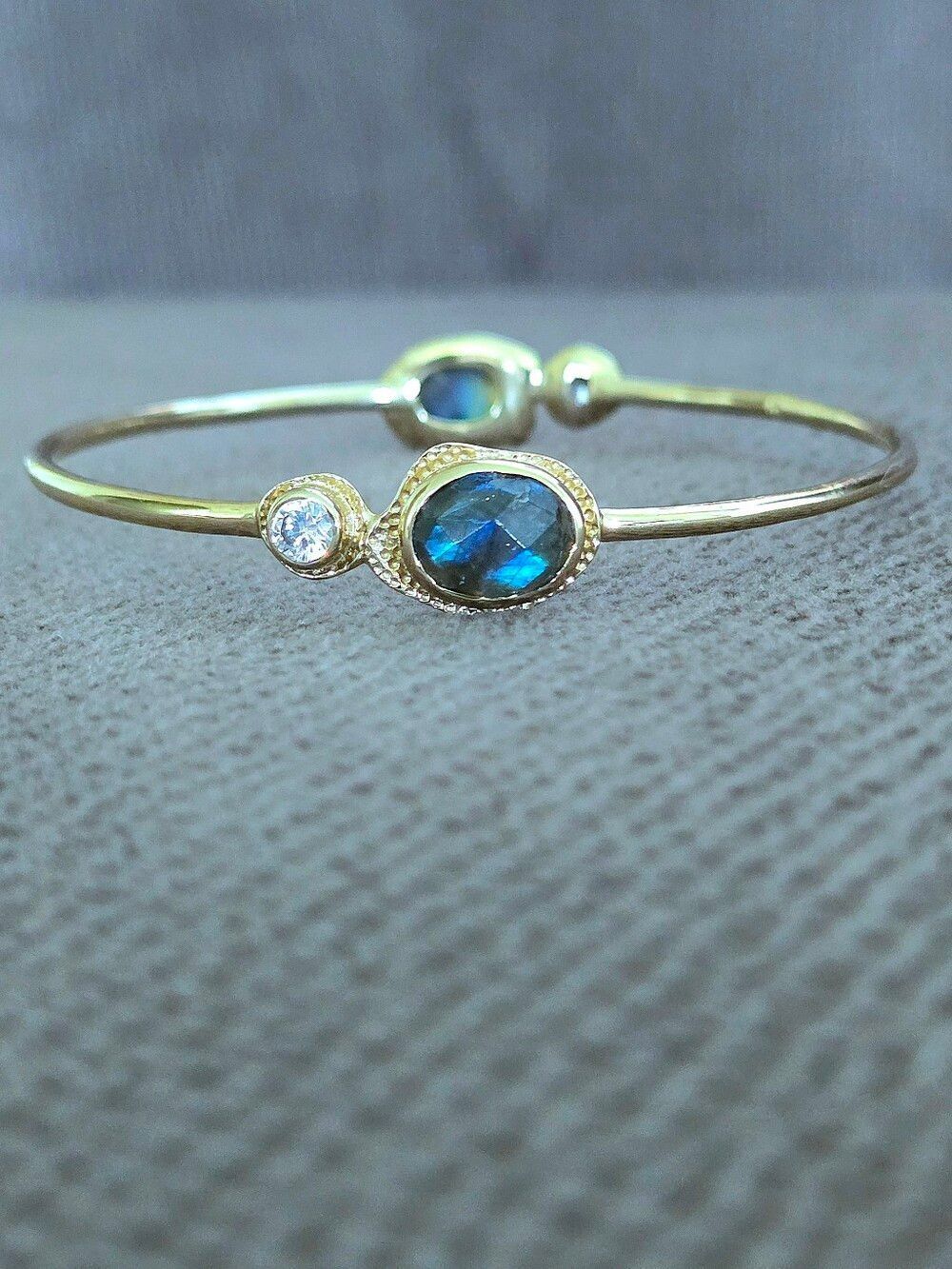 Melinda Maria Thin Gold💛 Bangle Bracelet with Labradorite and Cubic Zirconia💎